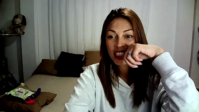 Hanna Charming online show from February 2026 09:36:02 PM