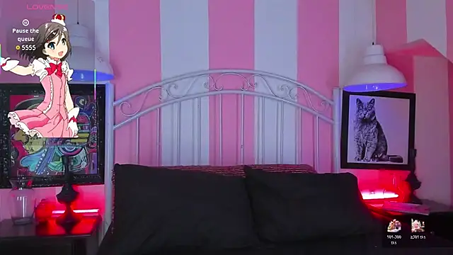 Snapshot of Liah_Grey8 chatting on November 2025 09:37:01 PM Liah Grey8 online show from November 2025 09:37:01 PM