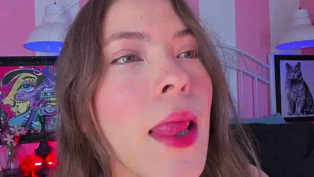 Snapshot of Liah_Grey8 chatting on September 2025 09:03:01 PM Liah Grey8 online show from September 2025 09:03:01 PM