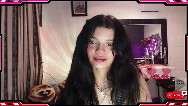 Snapshot of Sarahgin chatting on September 2025 08:54:01 AM Sarahgin online show from September 2025 08:54:01 AM