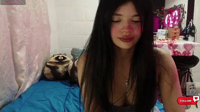 Sarahgin online show from March 2026 10:21:01 AM