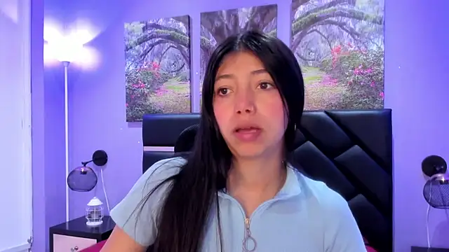 KimberlyVillaLobos online show from December 2025 11:31:01 AM