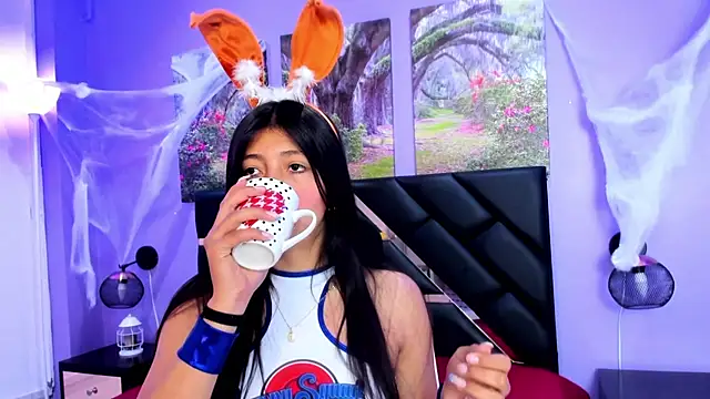 KimberlyVillaLobos online show from October 2025 11:40:02 AM