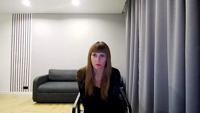 Snapshot of Daniella_Lorente chatting on March 2025 11:56:01 PM Daniella Lorente online show from March 2025 11:56:01 PM