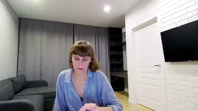 Snapshot of Daniella_Lorente chatting on October 2025 10:53:01 PM Daniella Lorente online show from October 2025 10:53:01 PM