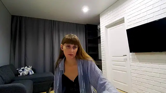 Daniella Lorente online show from July 2026 11:49:01 PM
