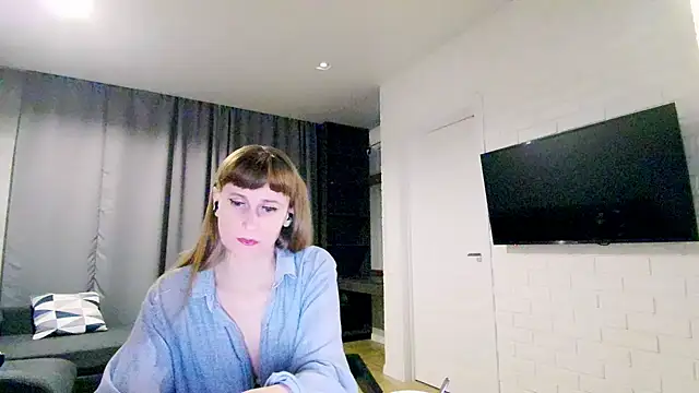 Daniella Lorente online show from February 2026 09:15:01 PM