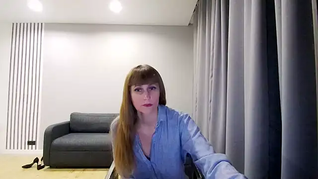 Snapshot of Daniella_Lorente chatting on February 2025 11:57:02 PM Daniella Lorente online show from February 2025 11:57:02 PM