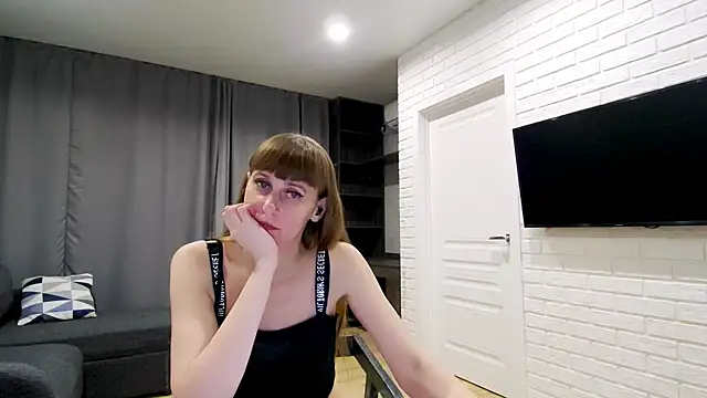 Daniella Lorente online show from March 2026 11:41:01 PM