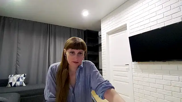 Daniella Lorente online show from April 2026 08:32:01 PM