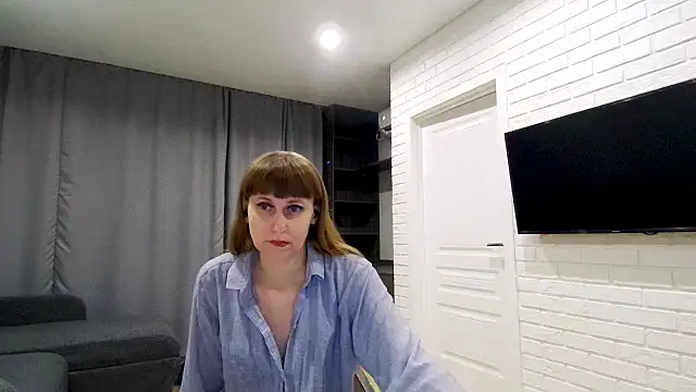 Daniella Lorente online show from April 2026 08:49:01 PM