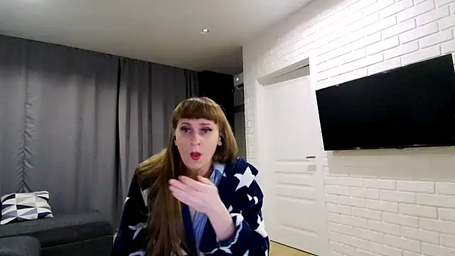 Daniella Lorente online show from February 2026 10:10:01 PM