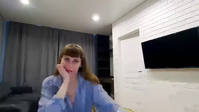 Daniella Lorente online show from May 2026 04:57:01 PM