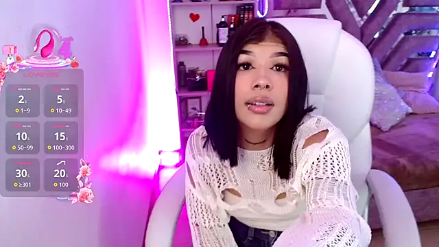 AliceWalker 11 online show from December 2025 08:41:02 PM