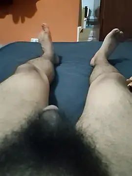 Snapshot of ElWeUltimO chatting on February 2026 03:58:01 AM ElWeUltimO online show from February 2026 03:58:01 AM