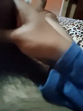 Snapshot of ElWeUltimO chatting on February 2026 06:22:01 AM ElWeUltimO online show from February 2026 06:22:01 AM