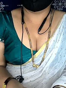 Queen sakshi online show from February 2026 04:37:01 PM