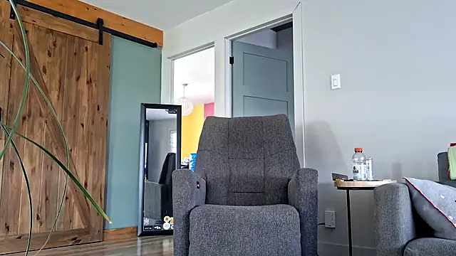 Frankdick01 online show from June 2026 06:46:02 PM