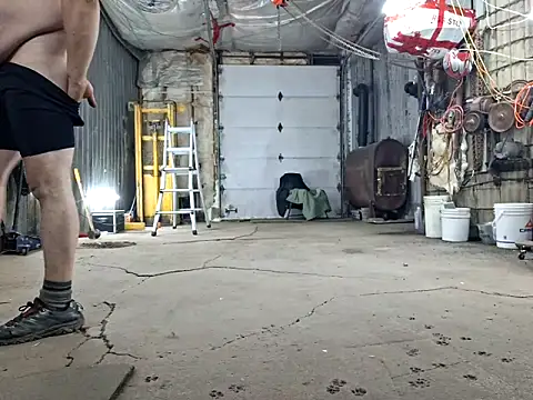 Frankdick01 online show from November 2025 04:05:02 AM