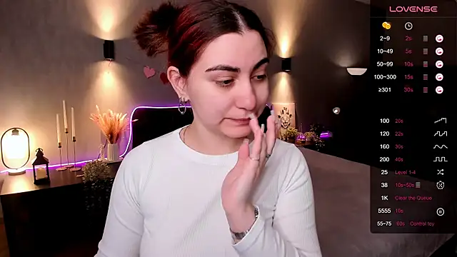 hannacheekss  online show from April 2026 01:56:01 AM