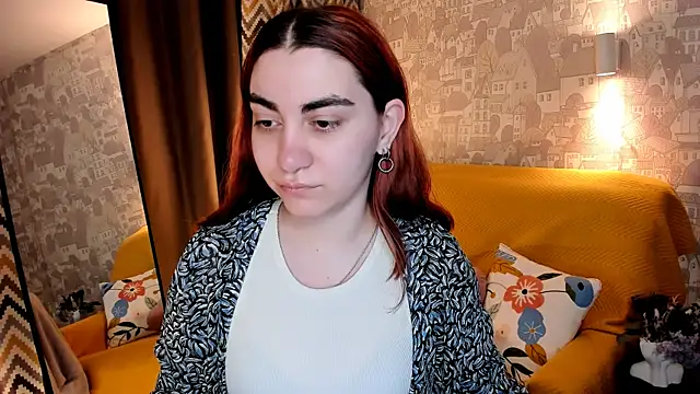 Snapshot of hannacheekss_ chatting on June 2026 02:06:02 AM hannacheekss online show from June 2026 02:06:02 AM