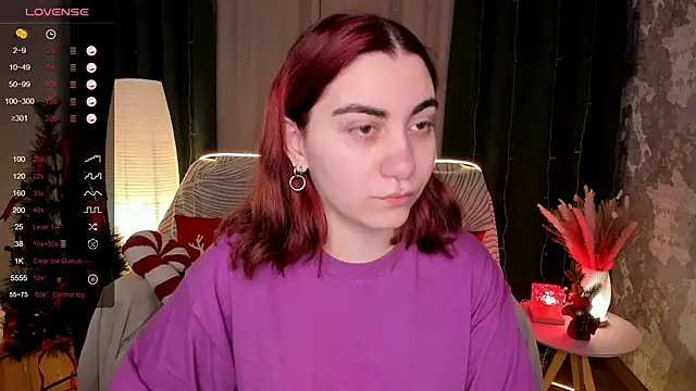 hannacheekss  online show from December 2025 02:00:01 AM