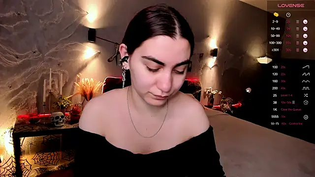 hannacheekss  online show from October 2025 02:00:02 AM