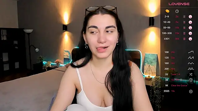hannacheekss  online show from February 2025 05:25:02 AM