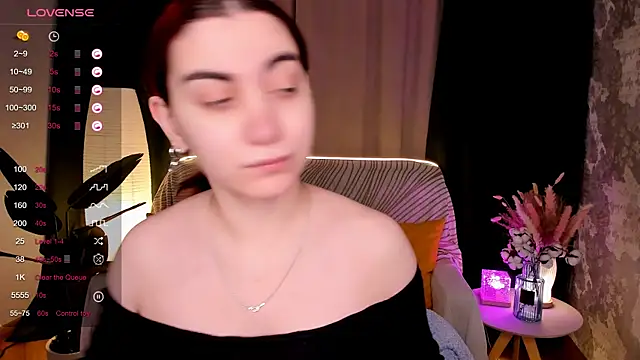 hannacheekss  online show from February 2026 01:59:02 AM