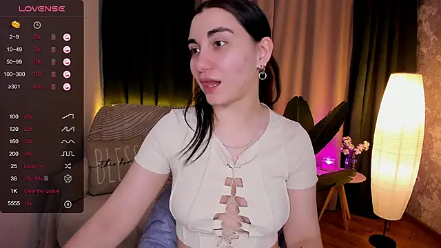 hannacheekss  online show from March 2025 11:23:01 AM