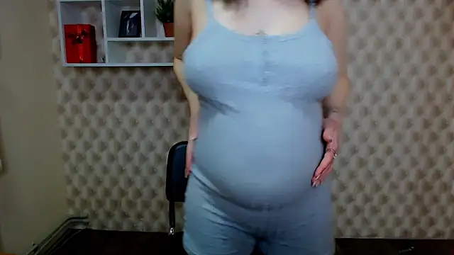 Snapshot of AliceSexyyy_ chatting on February 2026 09:20:02 AM AliceSexyyy online show from February 2026 09:20:02 AM