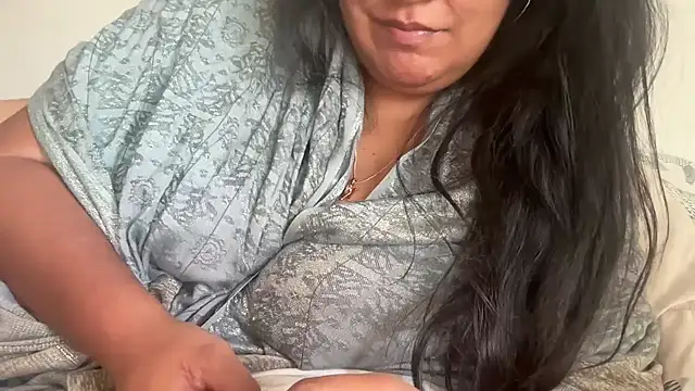 MashaCL online show from November 2025 10:19:02 AM