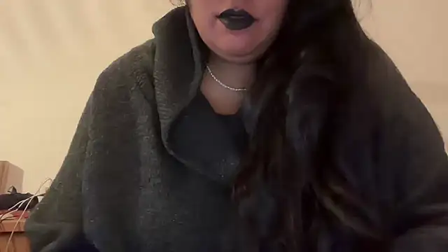 MashaCL online show from November 2025 03:33:01 PM