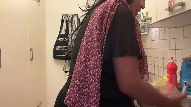 MashaCL online show from December 2025 10:39:02 AM