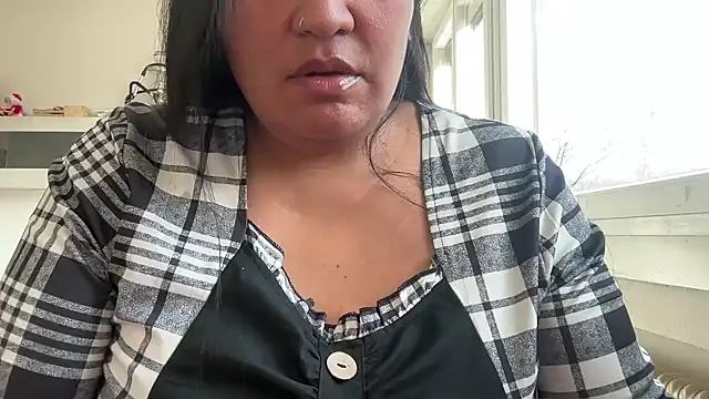 MashaCL online show from November 2025 09:24:02 AM