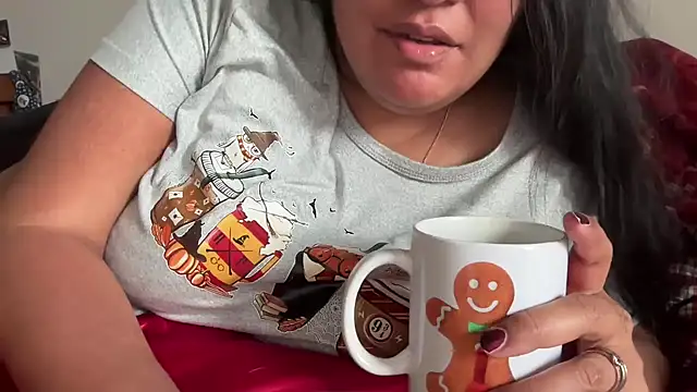 MashaCL online show from December 2025 10:09:01 AM