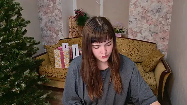 Snapshot of showmeparadise chatting on December 2025 11:18:01 PM showmeparadise online show from December 2025 11:18:01 PM