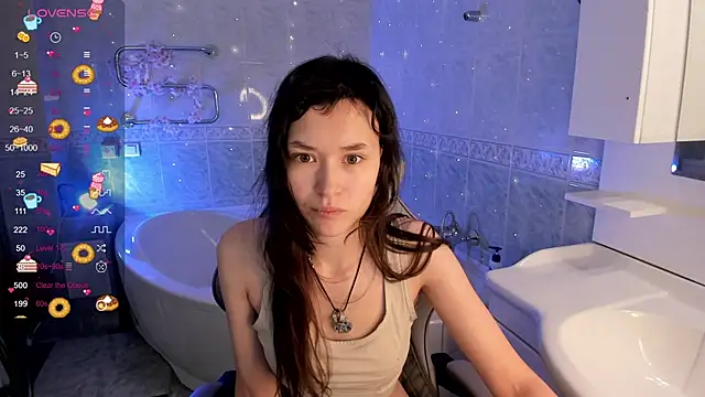 Emily Strikeee online show from October 2025 09:50:01 AM