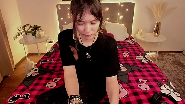 Emily Strikeee online show from May 2026 01:27:01 AM