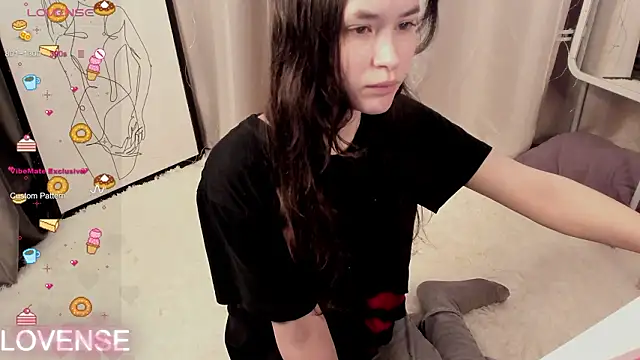 Emily Strikeee online show from March 2026 03:44:02 AM