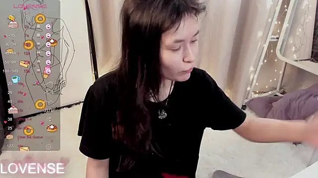 Emily Strikeee online show from March 2026 05:15:01 AM