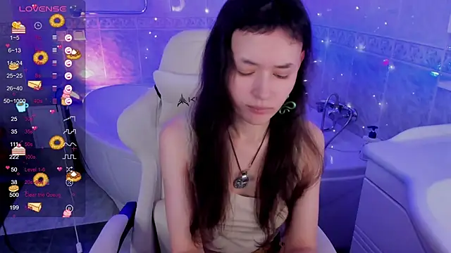 Emily Strikeee online show from September 2025 09:56:02 AM