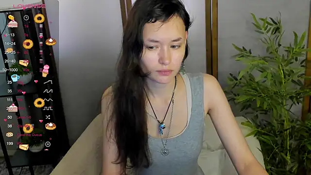 Emily Strikeee online show from September 2025 09:53:02 AM