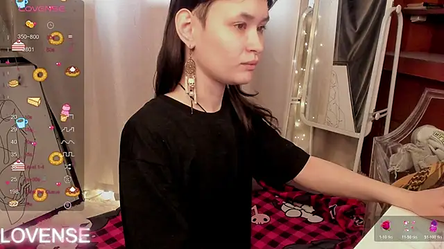 Emily Strikeee online show from April 2026 01:12:02 AM