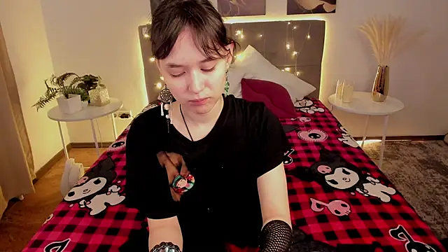 Emily Strikeee online show from May 2026 01:46:01 AM