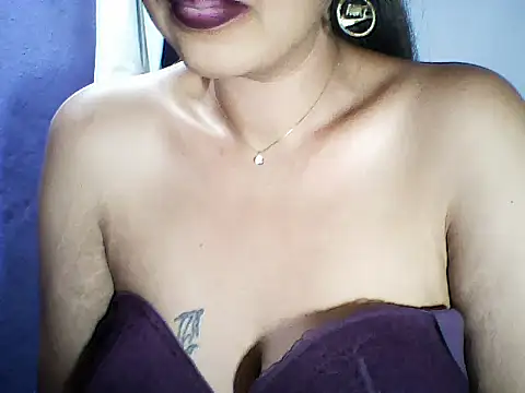 layanah12 online show from October 2025 02:47:01 AM