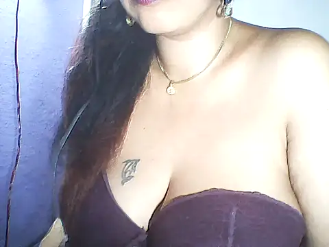 layanah12 online show from April 2026 08:04:02 PM