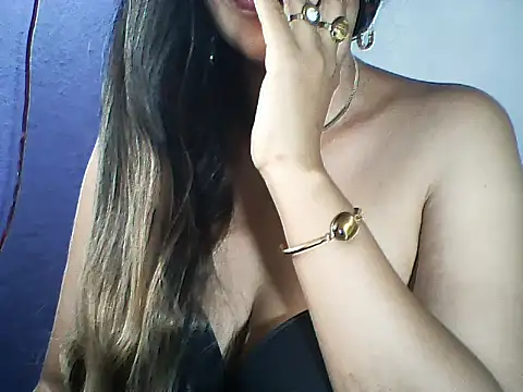 layanah12 online show from March 2026 03:47:02 AM