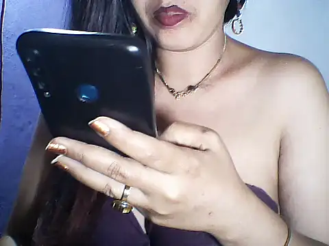 layanah12 online show from March 2026 04:21:01 PM