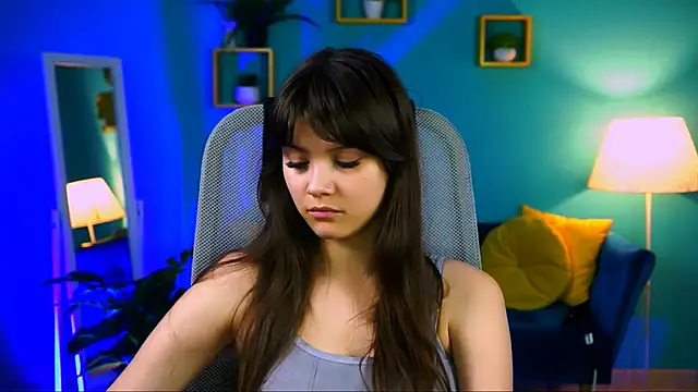 EvaThopson online show from April 2026 08:53:02 AM